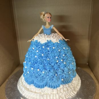 Punto Rojo Cafe - a cake in a box - Cafes Near Me - Glen Cove, New York Punto Rojo Cafe - a cake in a box - Cafes Near Me - Glen Cove, New York