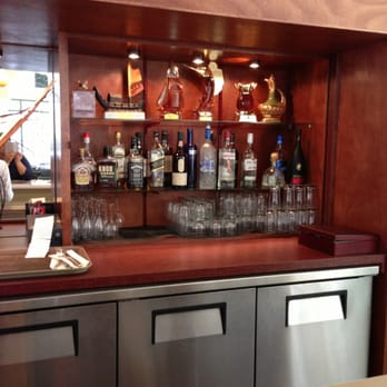 Cafe Julia - Cafes Near Me - Honolulu, Hawaii