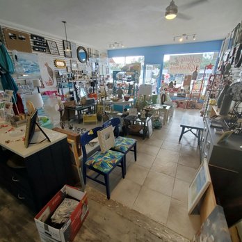 The Spunky Junkies Studio - Dec 2020 - Used, Vintage & Consignment Near Me - Saint Petersburg, Florida The Spunky Junkies Studio - Dec 2020 - Used, Vintage & Consignment Near Me - Saint Petersburg, Florida