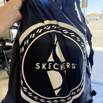 Skechers - Shoe Stores Near Me - Ventura, California