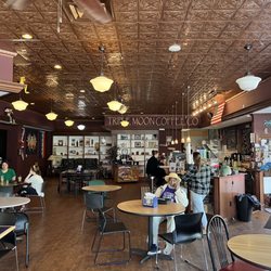 Triple Moon Coffee - Triple moon coffee interior