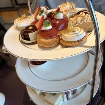 The Ritz-Carlton, Toronto - Goodness Sweetness - Hotels Near Me - Toronto, Ontario