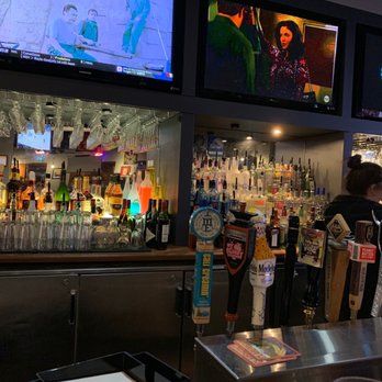 4th & Mill - American Near Me - Rancho Cucamonga, California