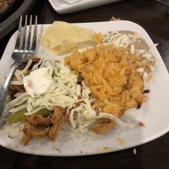 Bravos Mexican Grill - Fajitas with toppings minus the tortilla - Mexican Near Me - Tulsa, Oklahoma