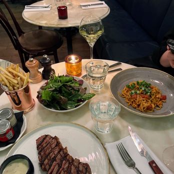 Apero Restaurant and Bar - Mediterranean Near Me - London, XGL