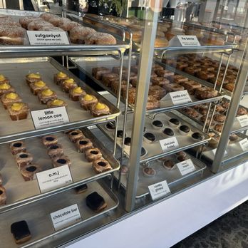 donut savant - Donut case - Donuts Near Me - Oakland, California donut savant - Donut case - Donuts Near Me - Oakland, California