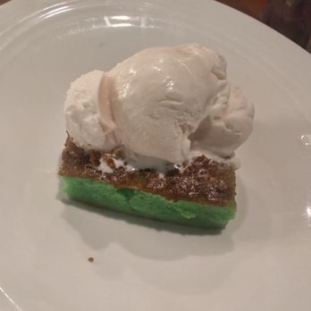 Bodega - Lychee ice cream with pandan mochi bar - Vietnamese Near Me - San Francisco, California