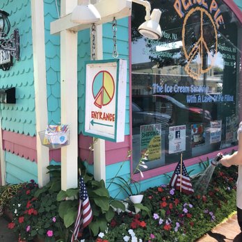 Peace Pie - Ice Cream & Frozen Yogurt Near Me - Cape May, New Jersey
