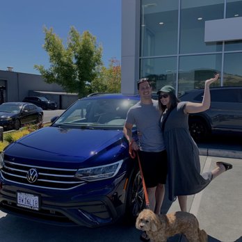 Hansel Volkswagen - 2022 Tiguan - Car Dealers Near Me - Santa Rosa, California Hansel Volkswagen - 2022 Tiguan - Car Dealers Near Me - Santa Rosa, California