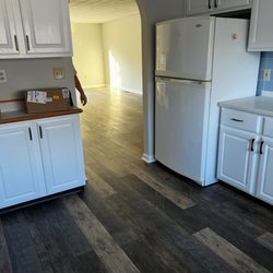 Pelletier Rug - Luxury vinyl planks