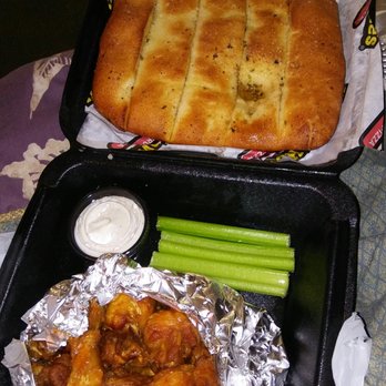 Hungry Howie's Pizza & Subs - Pizza Near Me - Bradenton, Florida Hungry Howie's Pizza & Subs - Pizza Near Me - Bradenton, Florida