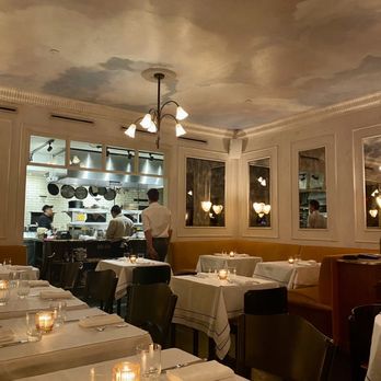 Raf's - Seating area - Bakeries Near Me - New York, New York