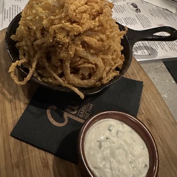 Gus's BBQ - Onion Strings - Barbeque Near Me - Porter Ranch, California