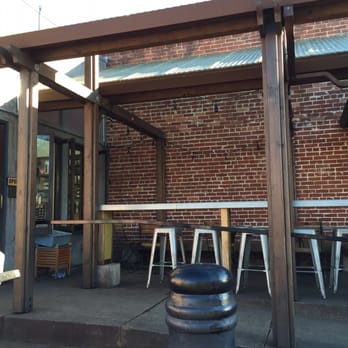 Bartavelle Cafe - Outdoor seating - Coffee & Tea Near Me - Berkeley, California