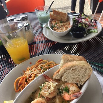1285 Restobar - Shrimp scampi and Crab ravioli - Italian Near Me - Florence, Oregon 1285 Restobar - Shrimp scampi and Crab ravioli - Italian Near Me - Florence, Oregon