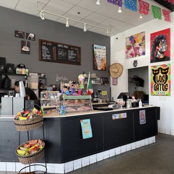 Fresh & Yummy Cafe - Breakfast & Brunch Near Me - Los Angeles, California
