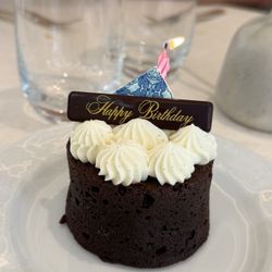 Viamara - Delicious flourless chocolate cake