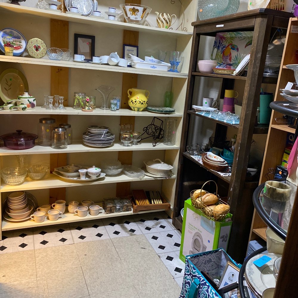 Lady Bug Boutique - Home goods! - Thrift Stores Near Me - Fresno, California Lady Bug Boutique - Home goods! - Thrift Stores Near Me - Fresno, California
