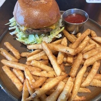Morrison - Burbank - Gastropubs Near Me - Burbank, California Morrison - Burbank - Gastropubs Near Me - Burbank, California