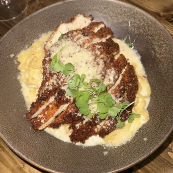 Harlow Grove - Chicken fettuccine - Breakfast & Brunch Near Me - Winter Garden, Florida Harlow Grove - Chicken fettuccine - Breakfast & Brunch Near Me - Winter Garden, Florida