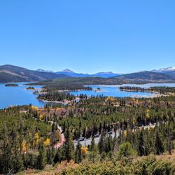 Dillon Reservoir - Old Dillon Reservoir Trail | Instagram: @telephonesmoothie