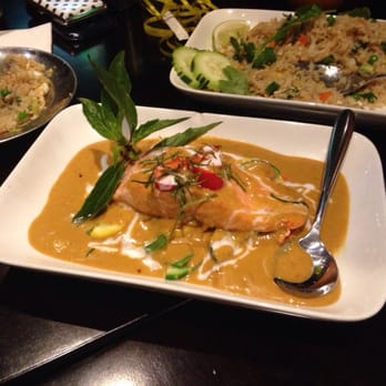 Pestle Rock - Salmon Curry - Thai Near Me - Seattle, Washington