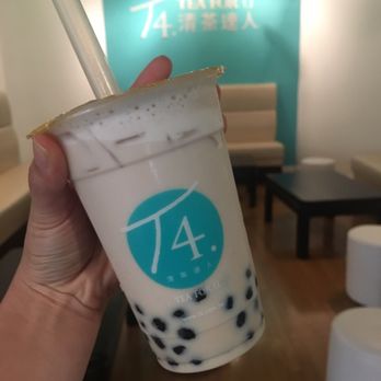T4 Davis - Roasted Oolong Milk Tea w/ Tapioca - Bubble Tea Near Me - Davis, California