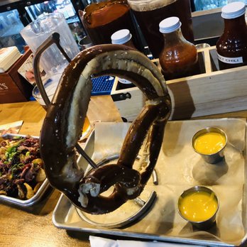 Bubba’s Bones & Brews - Gastropubs Near Me - Cathedral City, California