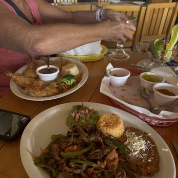 Captain Tony's - Fajitas and Coconut shrimp. - Seafood Near Me - Cabo San Lucas, BCS Captain Tony's - Fajitas and Coconut shrimp. - Seafood Near Me - Cabo San Lucas, BCS