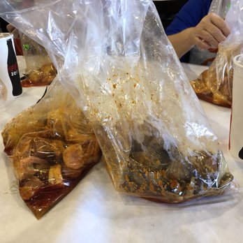 Captain Crawfish Cajun Seafood Bakersfield - Cajun/Creole Near Me - Bakersfield, California