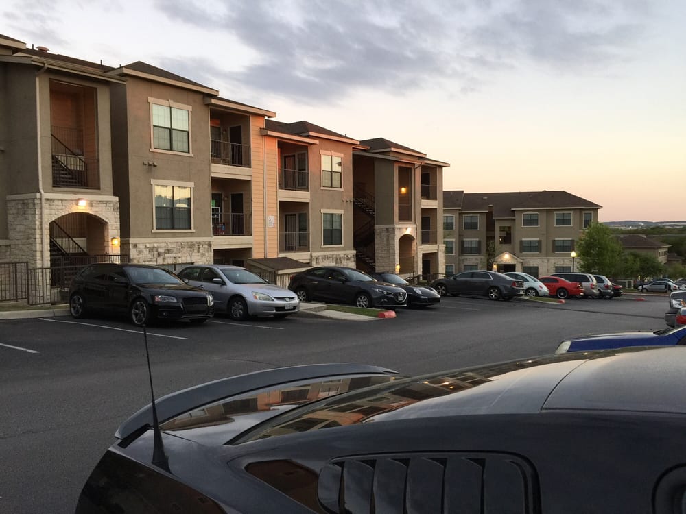 STONEHOUSE APARTMENT HOMES Updated May 2024 4950 Woodstone Dr, San