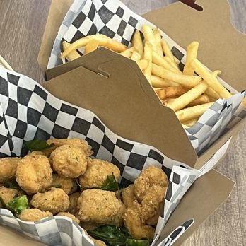 Tai Tea x The V Kitchen - Favor snack for my daughter  Chicken balls - Vietnamese Near Me - Anaheim, California