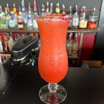 Crave Grille - Craving the beach - American Near Me - Vancouver, Washington