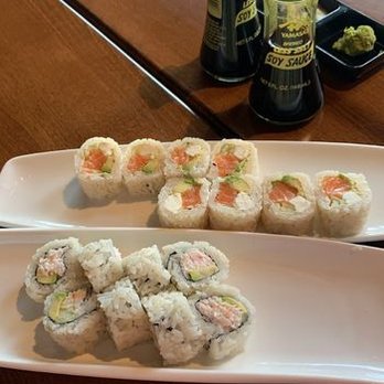 Mafia Sushi - (Top) Texasdelphia Roll
(Bottom) California Roll - Sushi Bars Near Me - Katy, Texas Mafia Sushi - (Top) Texasdelphia Roll
(Bottom) California Roll - Sushi Bars Near Me - Katy, Texas
