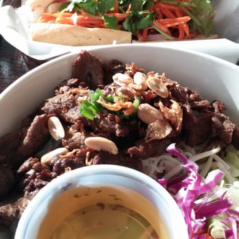 Bun Me! - Steak vermicilli and #1 bahn mi - Vietnamese Near Me - Northridge, California Bun Me! - Steak vermicilli and #1 bahn mi - Vietnamese Near Me - Northridge, California