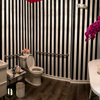 Nail Bar - Mountain View - Beautiful restroom - Nail Salons Near Me - Mountain View, California