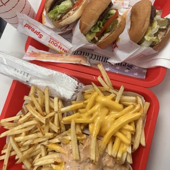 In-N-Out Burger - Burgers Near Me - Chula Vista, California