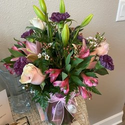 Heartstrings Florist & Artisans