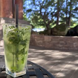 Hudson's Bar And Grill - Virgin mojito