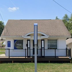 Allstate Insurance: Dustin Hiser - 1015 S Main St
Normal, IL 61761
