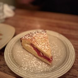 Pearl - Guava Gateau