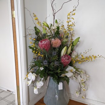 Sherwood Florist - Florists Near Me - Claremont, California Sherwood Florist - Florists Near Me - Claremont, California