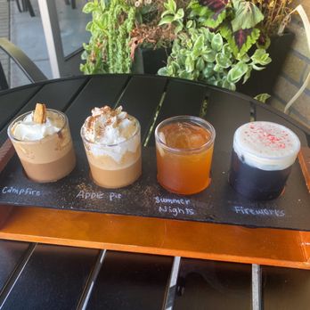 Annabelle House MN - Summer Things flight - Sandwiches Near Me - Osseo, Minnesota