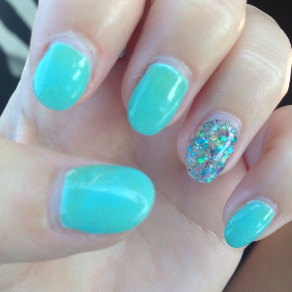 Elite Spa Nails - The blue color turned yellow/brown after two days and was not offered a color change without being charged. - Nail Salons Near Me - High Point, North Carolina