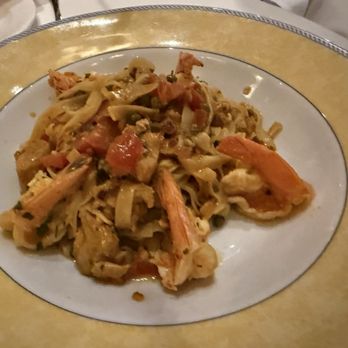 Ula Restaurant & Tapas Bar - Fettuccine - Cocktail Bars Near Me - San Francisco, California Ula Restaurant & Tapas Bar - Fettuccine - Cocktail Bars Near Me - San Francisco, California