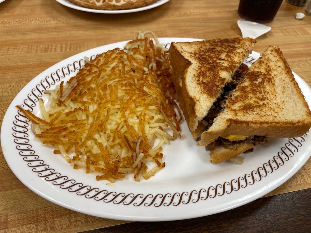 WAFFLE HOUSE 13 Photos & 25 Reviews 111 Village Rd NE, Leland