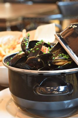 Lulu Kitchen & Bar by null Lulu Kitchen & Bar by null