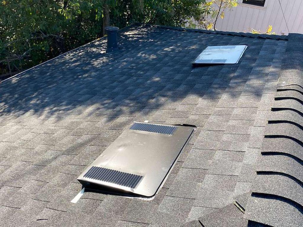 Slide of Gramajo Roofing