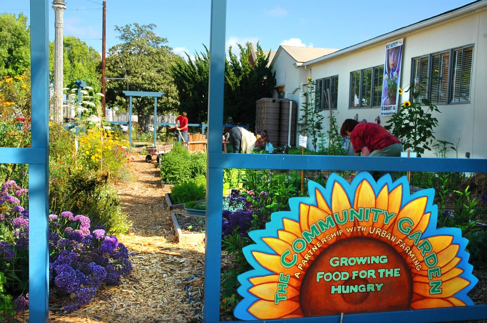 HOLY NATIVITY EPISCOPAL CHURCH 12 Photos 6700 W 83rd St, Los