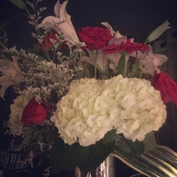 Anton's Florist - This pic was taken when the flowers were six days old. - Florists Near Me - Vineland, New Jersey
